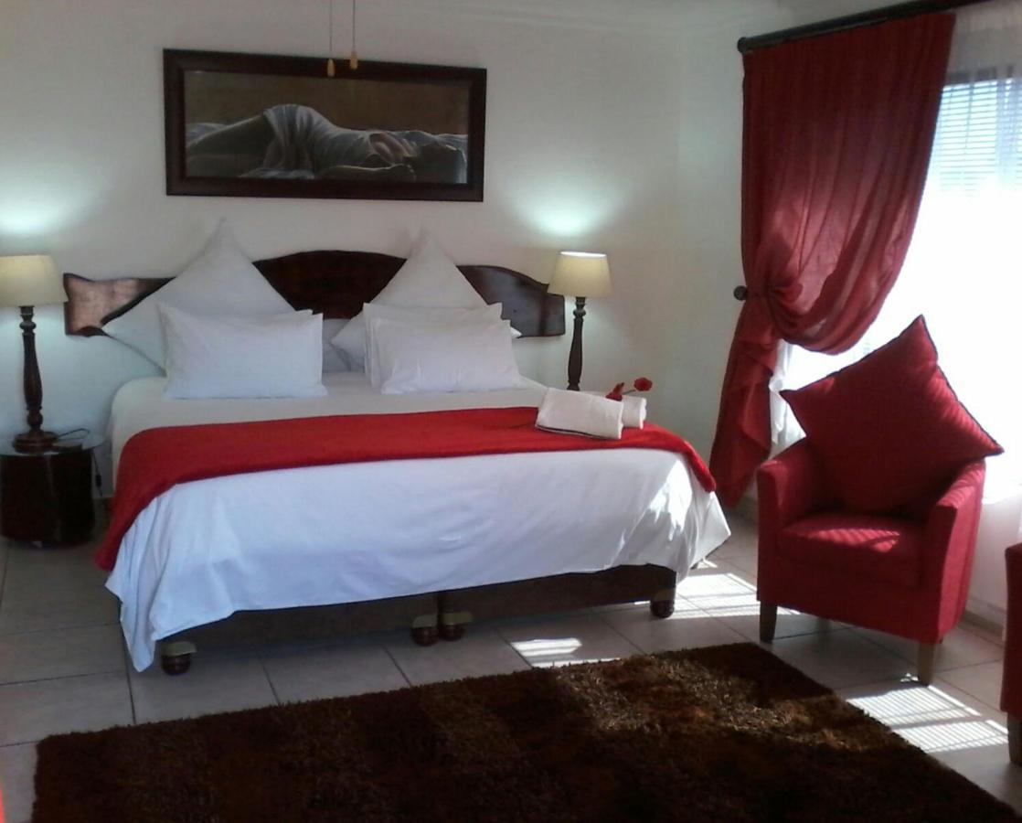 ダーバン アキドゴ ゲスト ハウス Bed & Breakfast エクステリア 写真