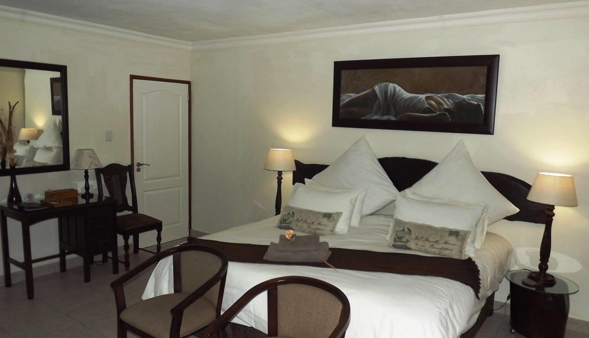 ダーバン アキドゴ ゲスト ハウス Bed & Breakfast エクステリア 写真